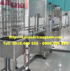 Automatic bottle filling and capping line 20L, 21L