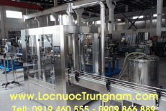 Máy chiết rót nước uống tinh khiết 3 trong 1 công suất 3000 chai/h 